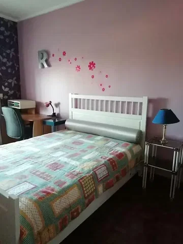 Dormitorio; luz natural