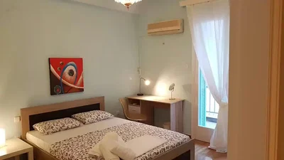 Ložnice; přirozené světlo, moderní styl