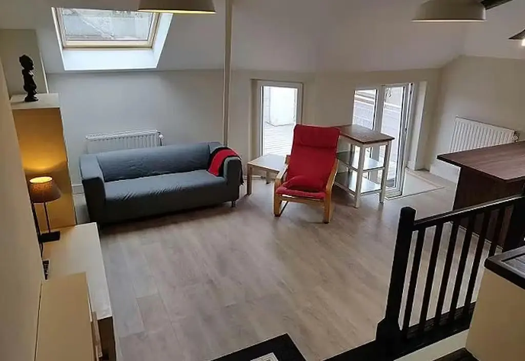 Soggiorno; luce naturale, stile moderno