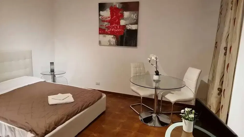 Yatak odası; modern stil, doğal ışık