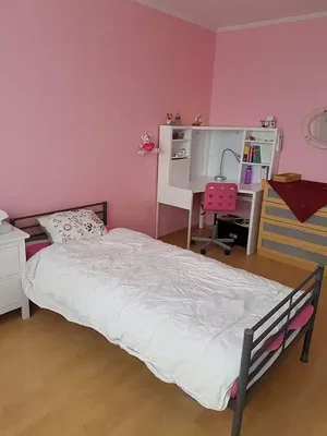 Camera da letto; luce naturale, stile moderno