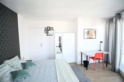 Schlafzimmer; tageslicht, moderner stil