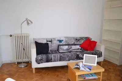 Soggiorno; luce naturale, stile moderno