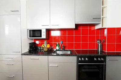 Cuisine; électroménager, lumière naturelle