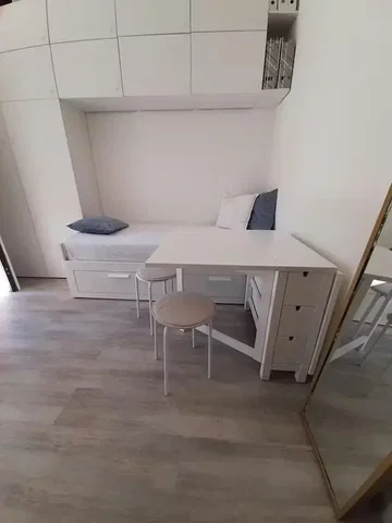 Хол