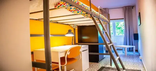 غرفة أطفال; ضوء طبيعي