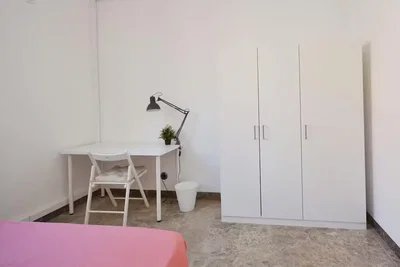 Schlafzimmer; tageslicht, moderner stil