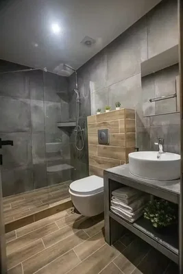 Salle de bain; carrelage, lumière naturelle