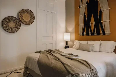 Schlafzimmer; tageslicht, moderner stil