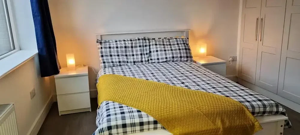 Spavaća soba; prirodno svjetlo