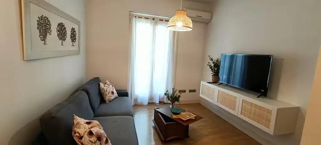 Dnevni boravak; prirodna svjetlost, moderan stil