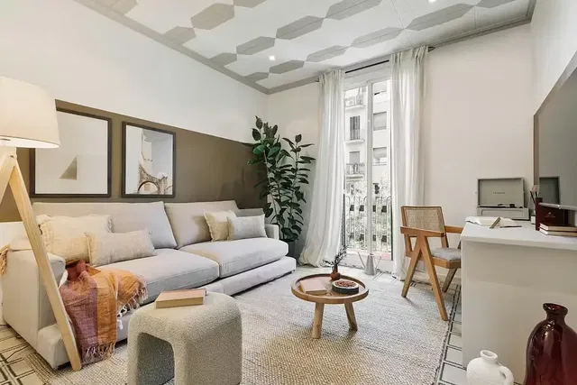 Soggiorno; luce naturale, stile moderno