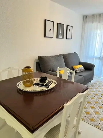 Salon; styl nowoczesny, światło dzienne