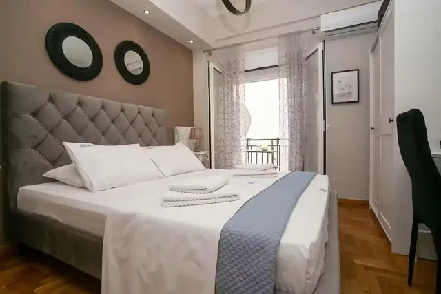 Schlafzimmer; tageslicht, moderner stil