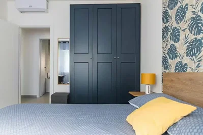 Schlafzimmer; tageslicht, moderner stil