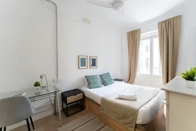 Schlafzimmer; tageslicht, moderner stil