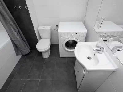 Salle de bain; carrelage, lumière naturelle