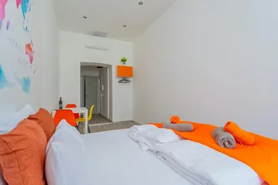 Schlafzimmer; tageslicht, moderner stil