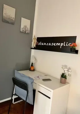 Chambre; style moderne, lumière naturelle