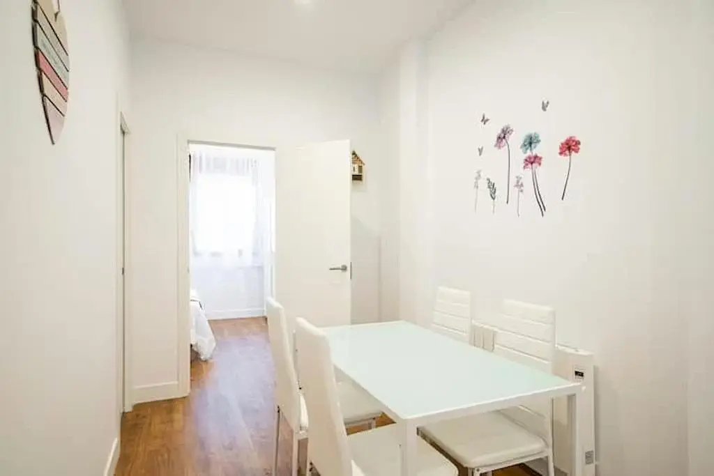 Esszimmer; tageslicht, moderner stil