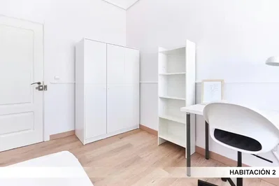 Schlafzimmer; tageslicht, moderner stil