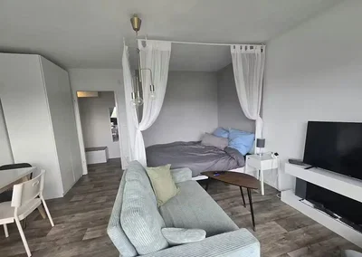 Wohnzimmer; tageslicht, moderner stil