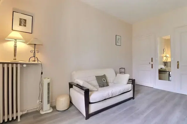 Salon; lumière naturelle, style moderne