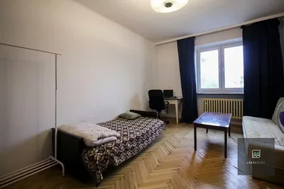 Chambre; parquet, lumière naturelle