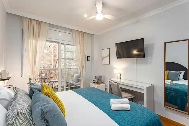 Chambre; lumière naturelle, style moderne