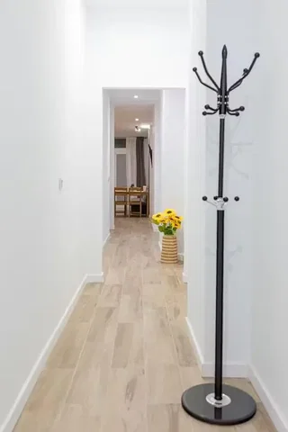 Хол