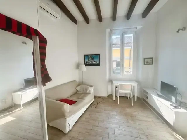 Хол