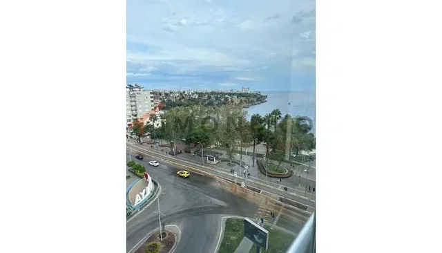 Балкон; гледка