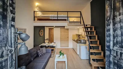 Oturma odası; doğal ışık, modern stil