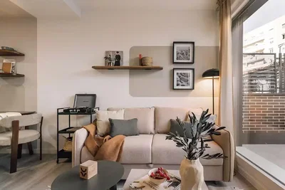 Oturma odası; doğal ışık, modern stil, manzara