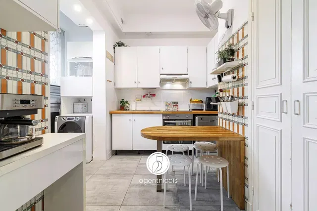 Kitchen; kitchen appliances, tile floor, natural light, modern style