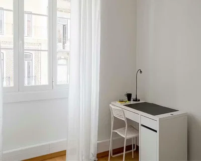 Yatak odası; manzara, doğal ışık, modern stil