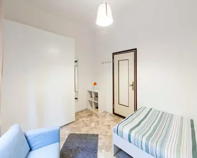 Camera da letto; luce naturale, stile moderno