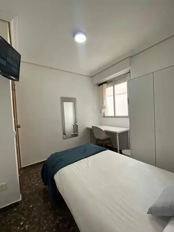 Spavaća soba; prirodno svjetlo