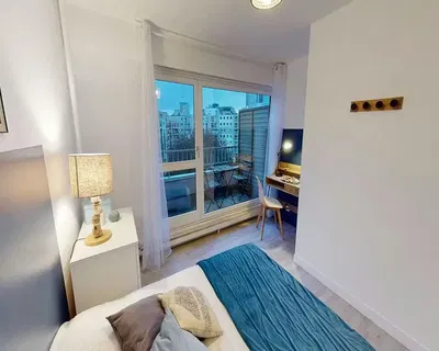Yatak odası; manzara, doğal ışık