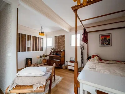 Schlafzimmer; tageslicht, rustikaler stil