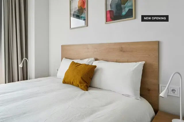 Bedroom; modern style, natural light