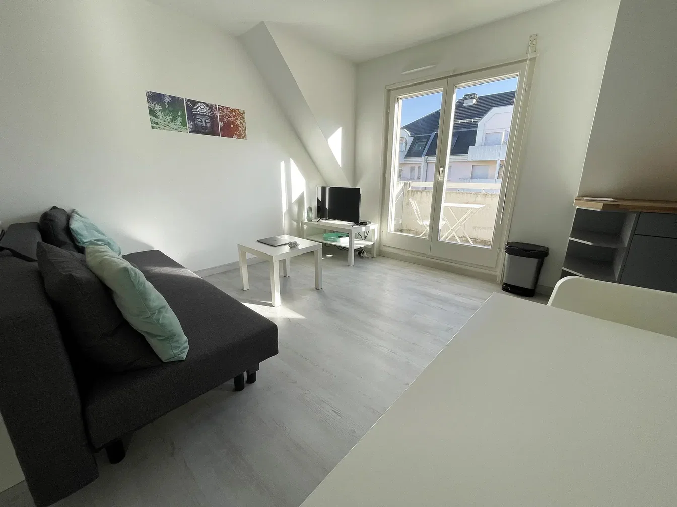 Wohnzimmer; tageslicht, blick