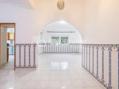 غرفة معيشة