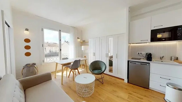 Wohnzimmer