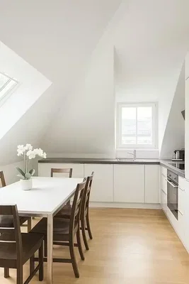 مطبخ; ضوء طبيعي, أرضية خشبية, أجهزة المطبخ