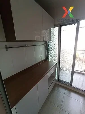 Кухня; плочки, гледка