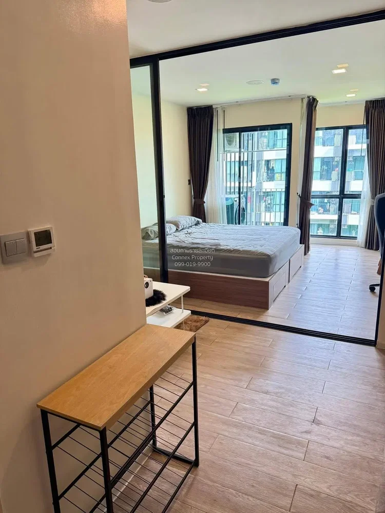 Chambre; parquet, lumière naturelle, style moderne