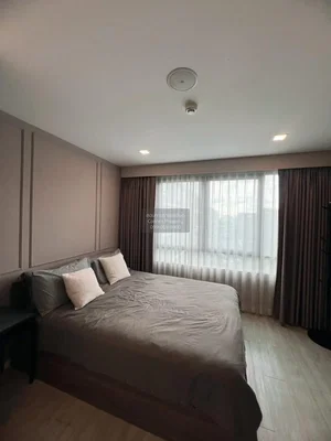 Chambre; lumière naturelle, carrelage