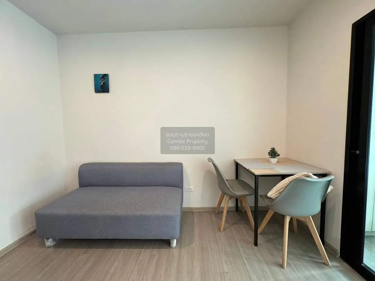 Obývací pokoj; moderní styl, dřevěná podlaha