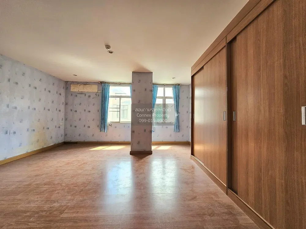 Υπνοδωμάτιο; φυσικό φως, χρειάζεται ανακαίνιση
